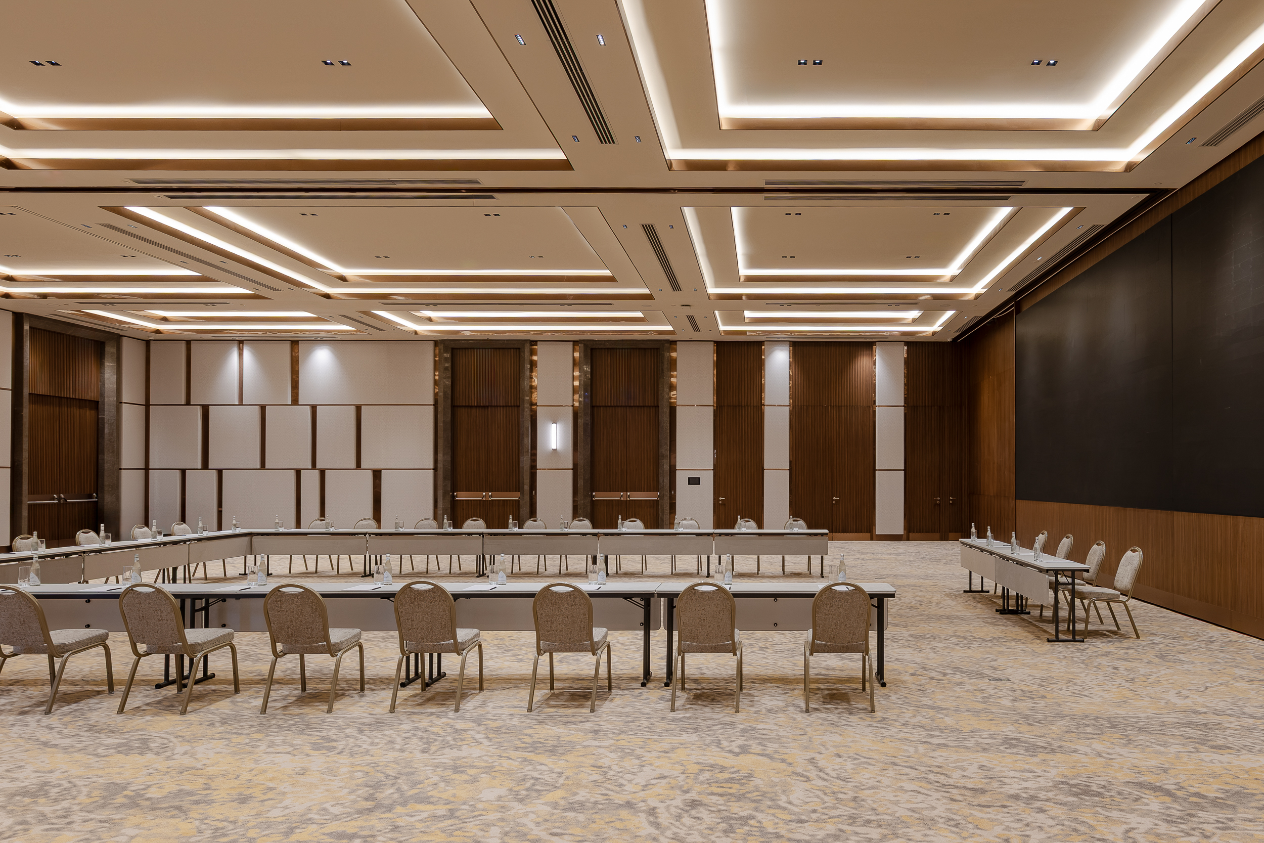 Tian Shan Ballroom